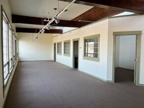 3200-3220 1st Ave S, Seattle, WA for lease Interior Photo- Image 2 of 14