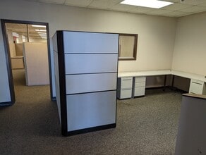 222 W Main St, Belleville, IL à vendre Photo du bâtiment- Image 2 de 6