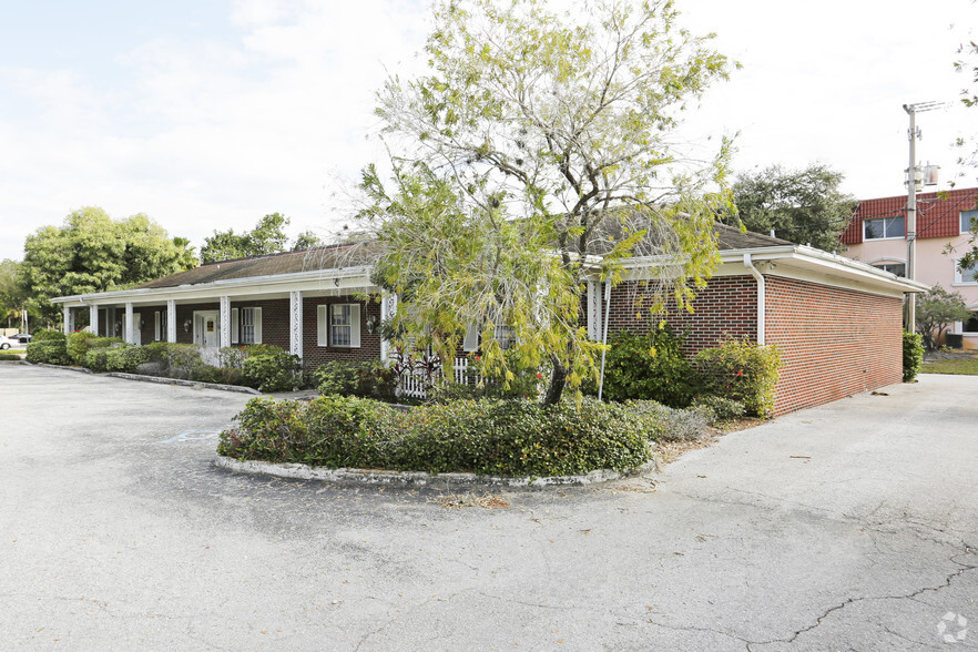 234 Manatee Ave, Bradenton, FL for sale - Primary Photo - Image 1 of 1