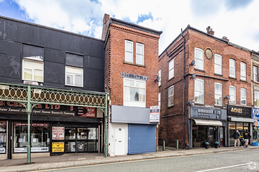 43 Market St, Hyde à louer - Photo du bâtiment - Image 2 de 2