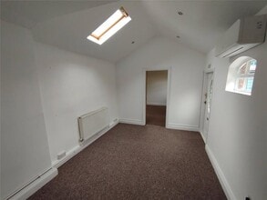 375-377 Rayleigh Rd, Leigh On Sea for lease Interior Photo- Image 2 of 23