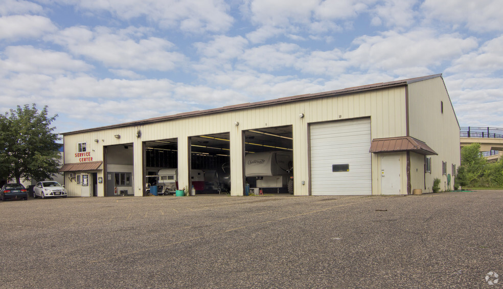 862 12th St, Newport, MN for sale - Primary Photo - Image 1 of 1