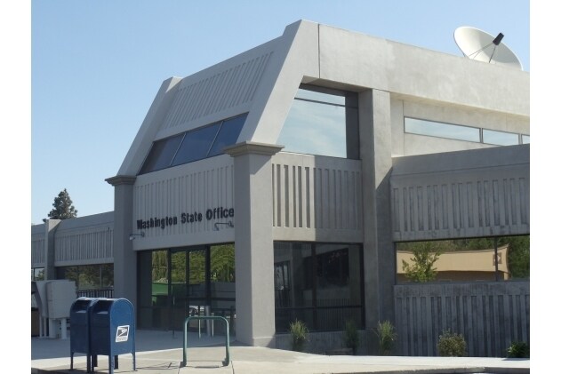 500 N Morain St, Kennewick, WA à louer - Photo du bâtiment - Image 2 de 12