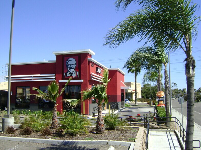 1355 SE Broadway Rd, Chula Vista, CA à louer - Photo du bâtiment - Image 1 de 11