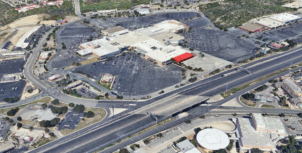 6301 NW Loop 410, San Antonio, TX à louer - Aérien - Image 3 de 6
