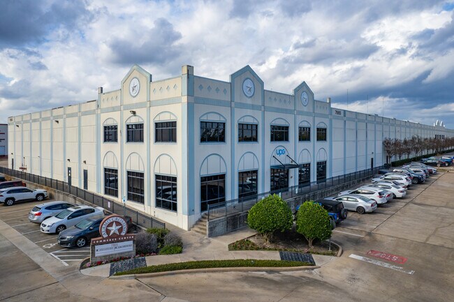 More details for 7865 Northcourt Rd, Houston, TX - Industrial for Lease