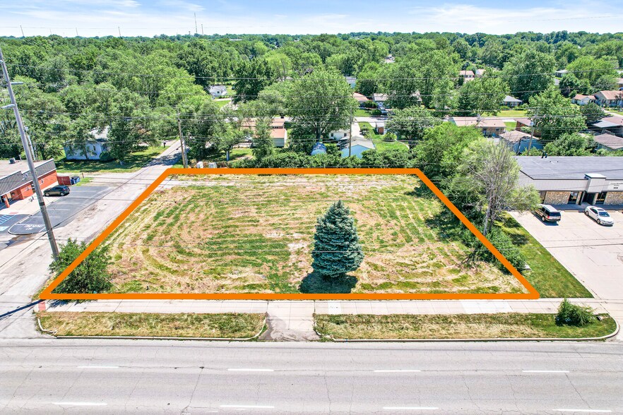 1739-1795 N Shadeland Ave, Indianapolis, IN for sale - Aerial - Image 1 of 7