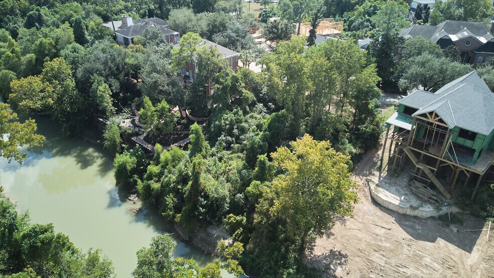 20 Tiel Way, Houston, TX à vendre - Photo du bâtiment - Image 3 de 6