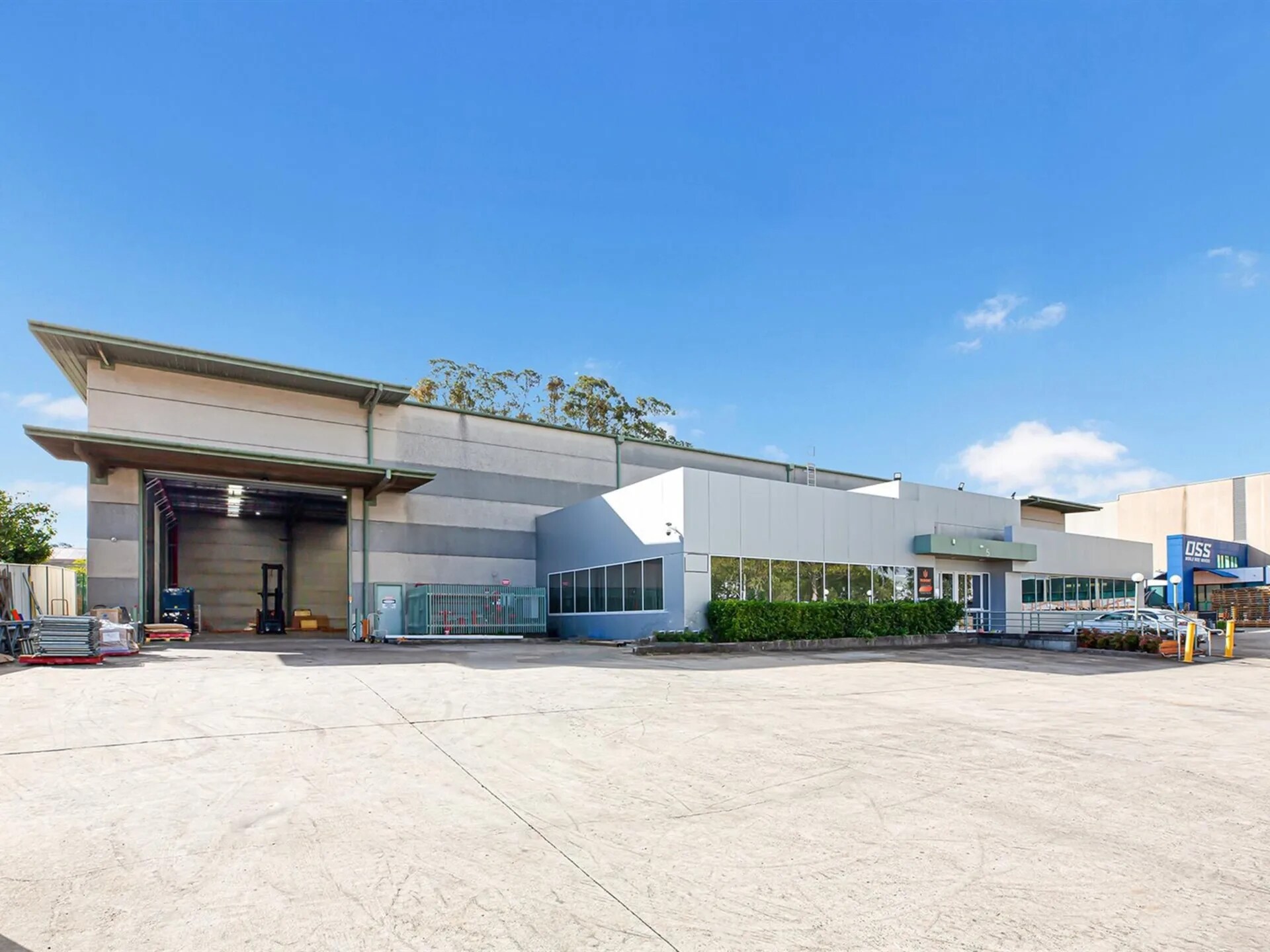 5 Goulburn St, Kings Park for lease Primary Photo- Image 1 of 4