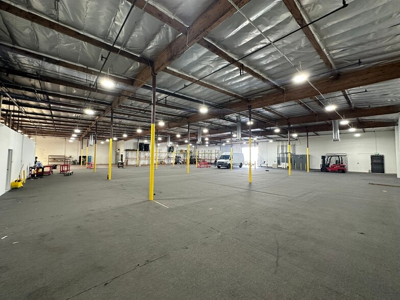 8728 Utica Ave, Rancho Cucamonga, CA for lease - Building Photo - Image 3 of 12