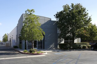 Plus de détails pour 27637 Commerce Center Dr, Temecula, CA - Industriel à louer