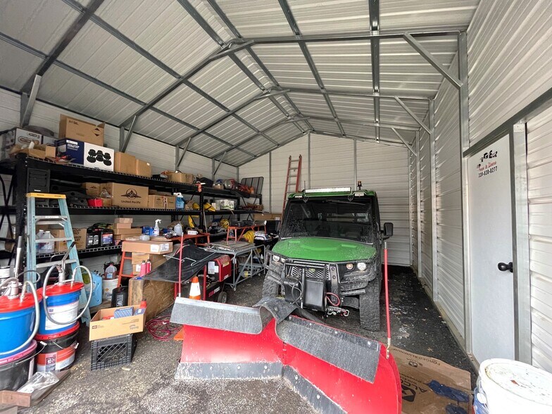 530 Walnut Ave NE, Canton, OH à vendre - Photo du bâtiment - Image 3 de 45