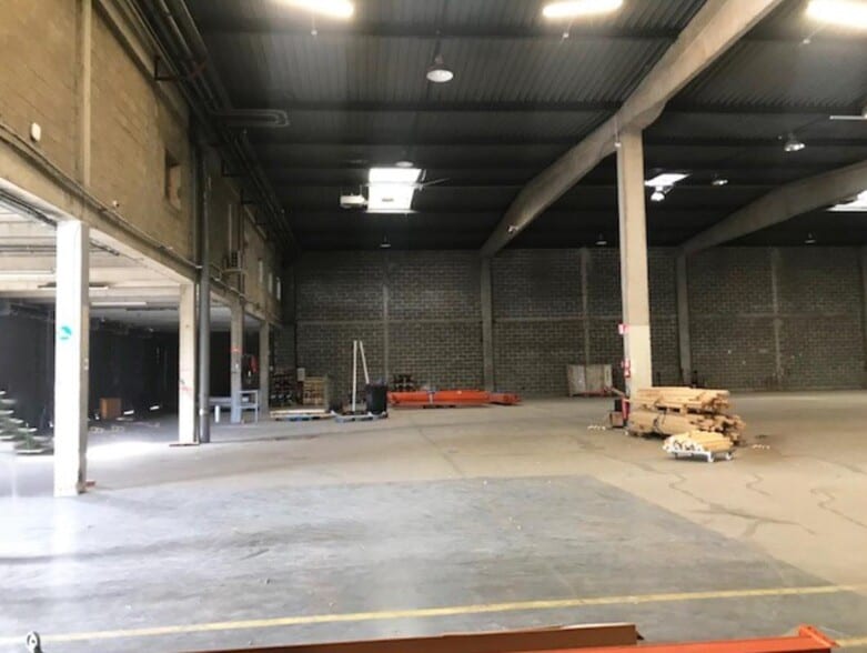 Flex in Morangis for lease - Building Photo - Image 3 of 7