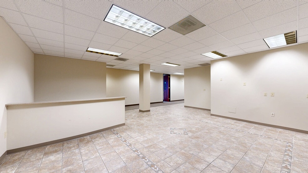 9140 Arrowpoint Blvd, Charlotte, NC for lease - Matterport 3D Scan - Image 3 of 26