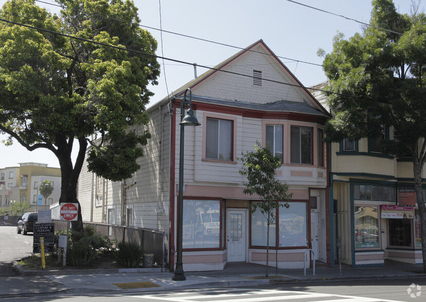 1232 Fruitvale Ave, Oakland, CA à vendre - Photo du bâtiment - Image 1 de 1