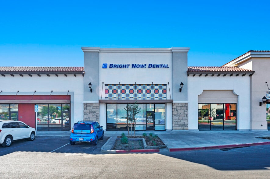 1541-1545 E 2nd St, Beaumont, CA for lease - Building Photo - Image 2 of 4