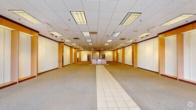 61101-61125 Airport Rd, Slidell, LA à louer Numérisation 3D de Matterport- Image 1 de 18
