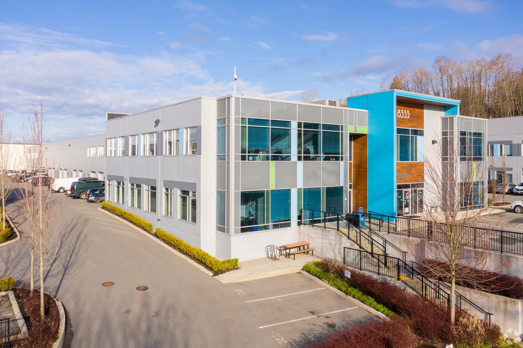 8331 Eastlake Dr, Burnaby, BC for lease Primary Photo- Image 1 of 8