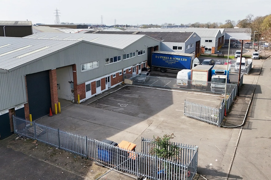 The Runnings, Ashville Trading Estate portfolio of 3 properties for sale on LoopNet.ca - Building Photo - Image 3 of 15