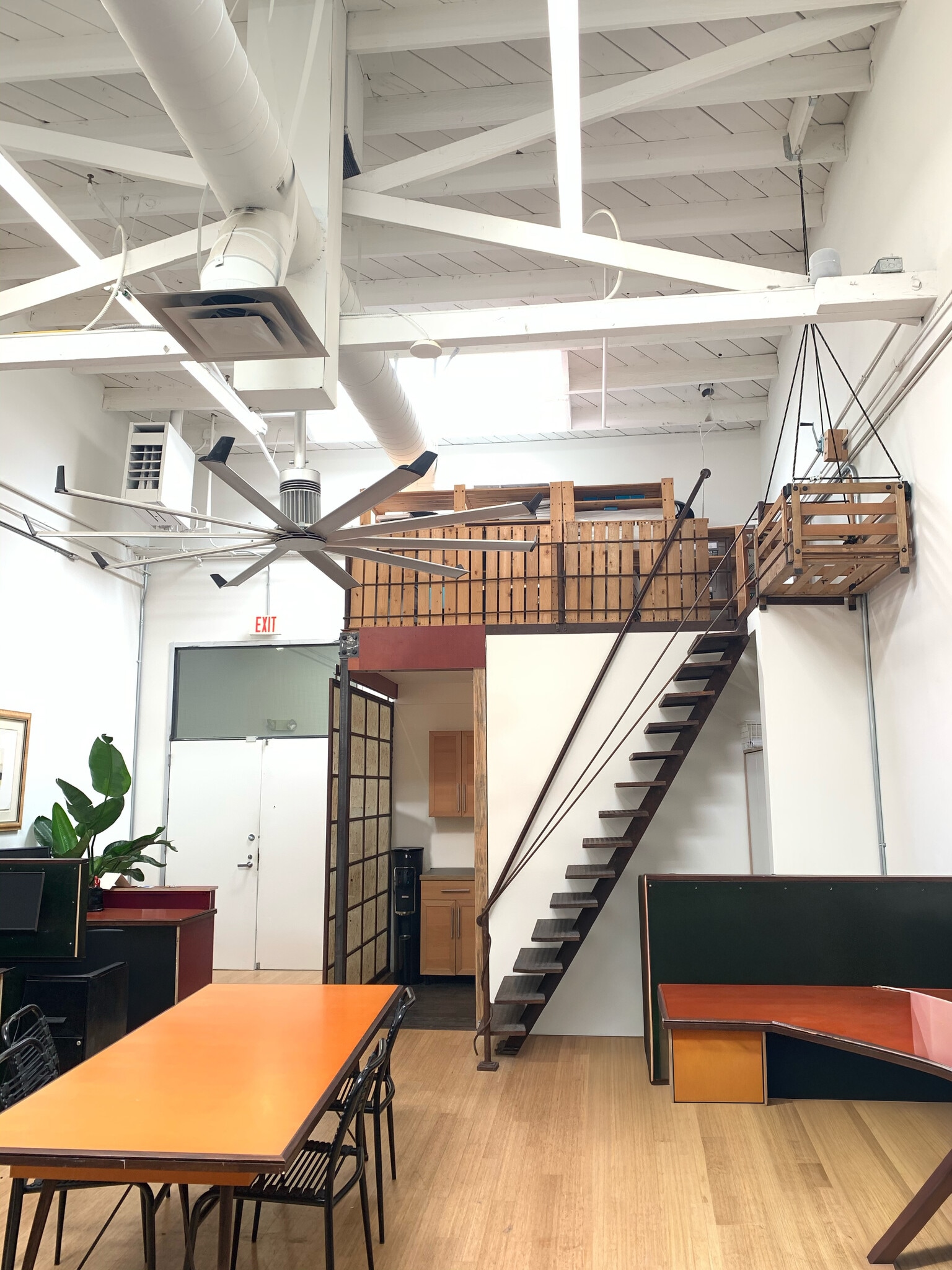 4223 Glencoe Ave, Marina Del Rey, CA for lease Interior Photo- Image 1 of 4