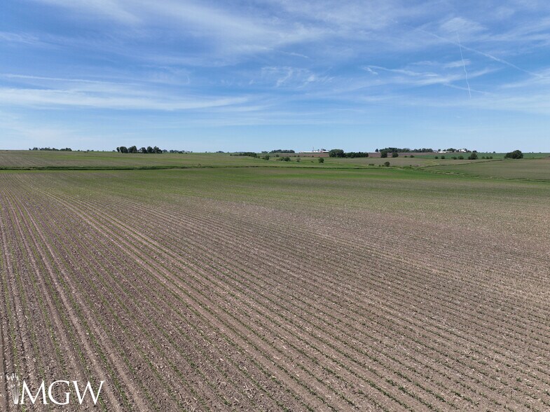 Malta Road, Clare, IL for sale - Building Photo - Image 3 of 7