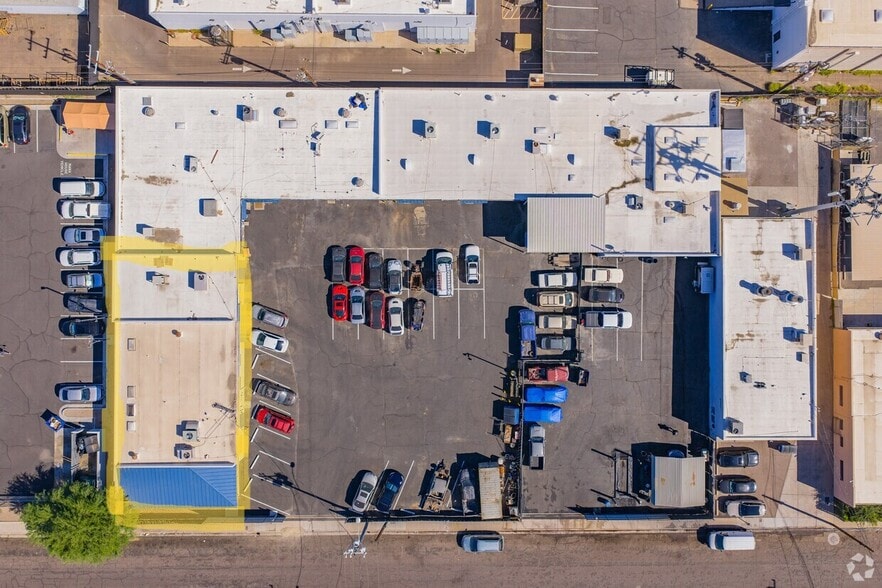 2350 W Holly St, Phoenix, AZ à louer - Photo du bâtiment - Image 2 de 7