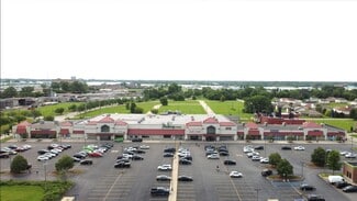 Plus de détails pour 11250 E Jefferson Ave, Detroit, MI - Commerce de détail à louer