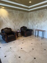 8687 W Sahara Ave, Las Vegas, NV for lease Interior Photo- Image 2 of 4