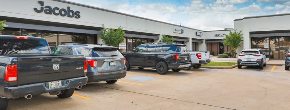 457-491 This Way St, Lake Jackson, TX for sale - Building Photo - Image 2 of 4