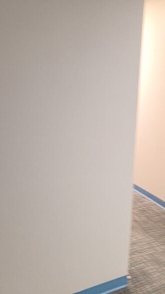 140 E Washington St, Indianapolis, IN à louer - Vidéo sur l’inscription commerciale - Image 2 de 8