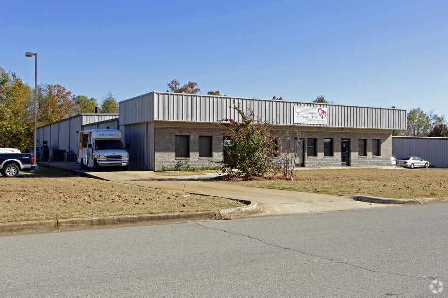 144 Jetplex Ln, Madison, AL à vendre - Photo du bâtiment - Image 2 de 33