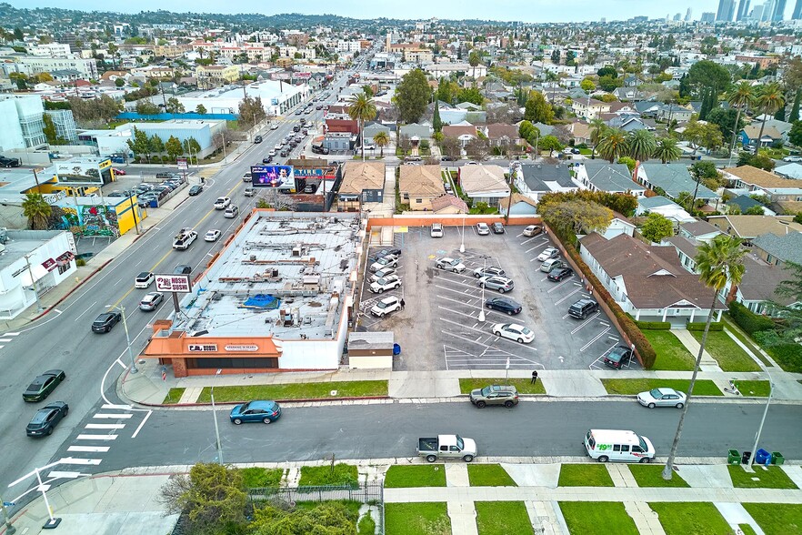 4416-4430 Beverly Blvd, Los Angeles, CA for lease - Building Photo - Image 1 of 23