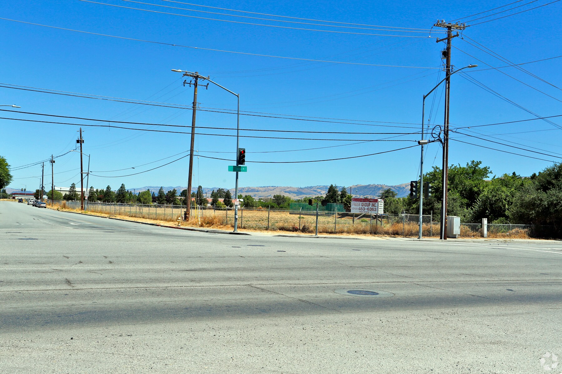325 Leavesley Rd, Gilroy, CA for sale Primary Photo- Image 1 of 9