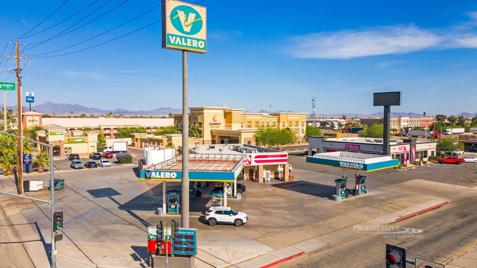 310 S Lovekin Blvd, Blythe, CA à vendre - Photo du bâtiment - Image 3 de 8