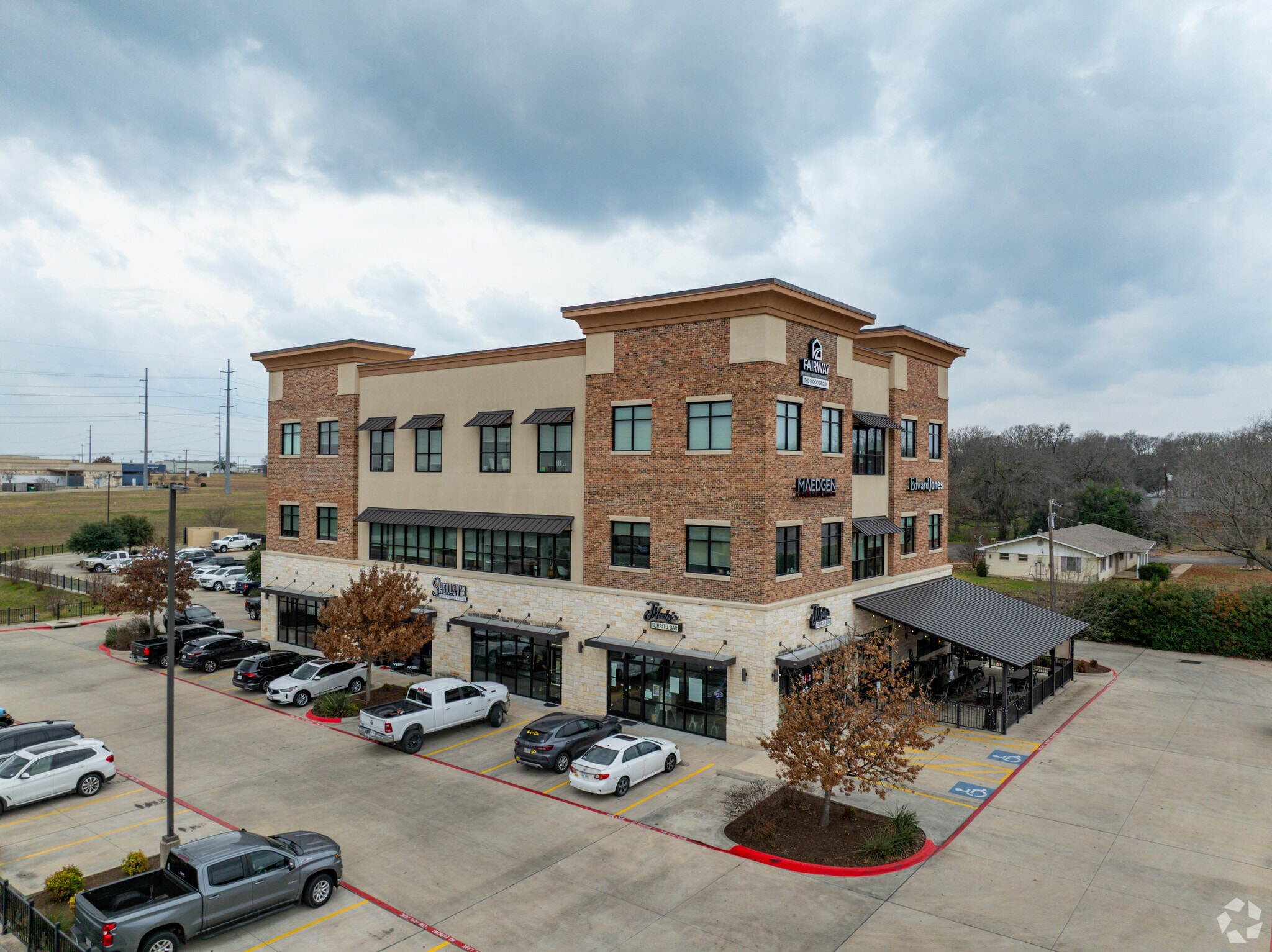 127 Lake Rd, Belton, TX for lease Primary Photo- Image 1 of 8