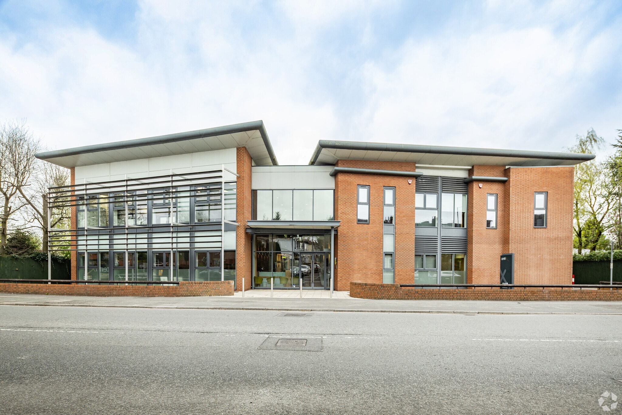 26 Crow Ln E, Newton Le Willows for lease Primary Photo- Image 1 of 4