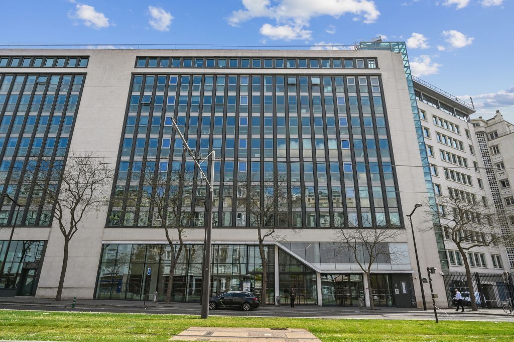 13 Ter Boulevard Berthier, Paris for lease Building Photo- Image 1 of 10