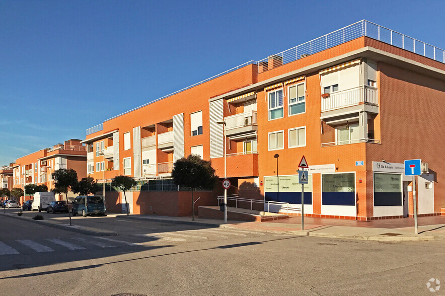 Calle Río Ebro, 4, Cobeña, Madrid for sale - Primary Photo - Image 1 of 2