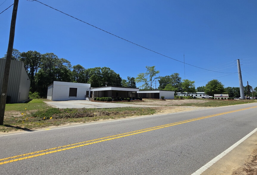 999 Harbor Dr, West Columbia, SC for sale - Building Photo - Image 3 of 8