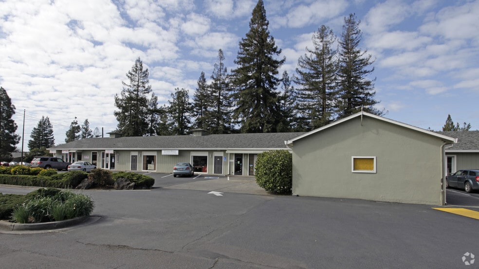 706 Trancas St, Napa, CA for lease - Building Photo - Image 2 of 12