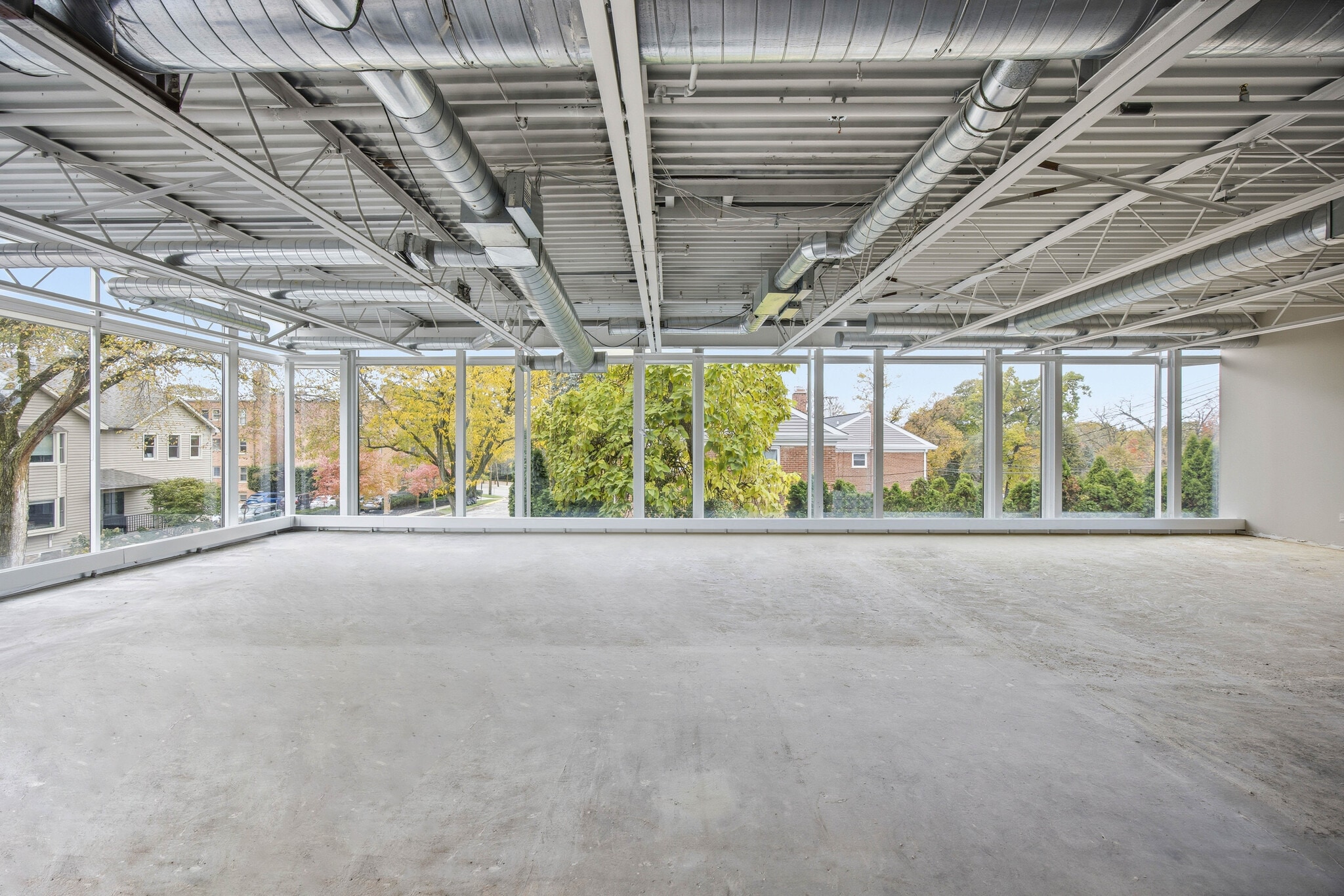 550 W Merrill St, Birmingham, MI à louer Photo intérieure- Image 1 de 9