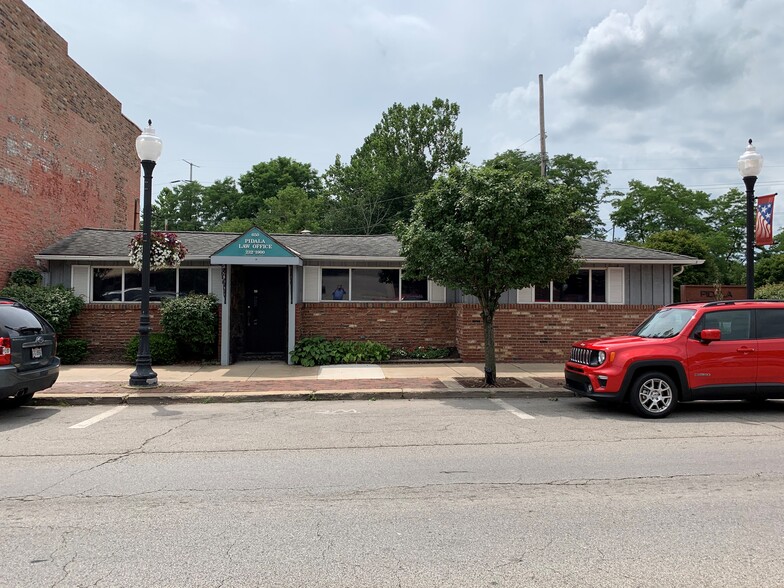 650 Broadway Ave, Bedford, OH for sale - Building Photo - Image 1 of 1