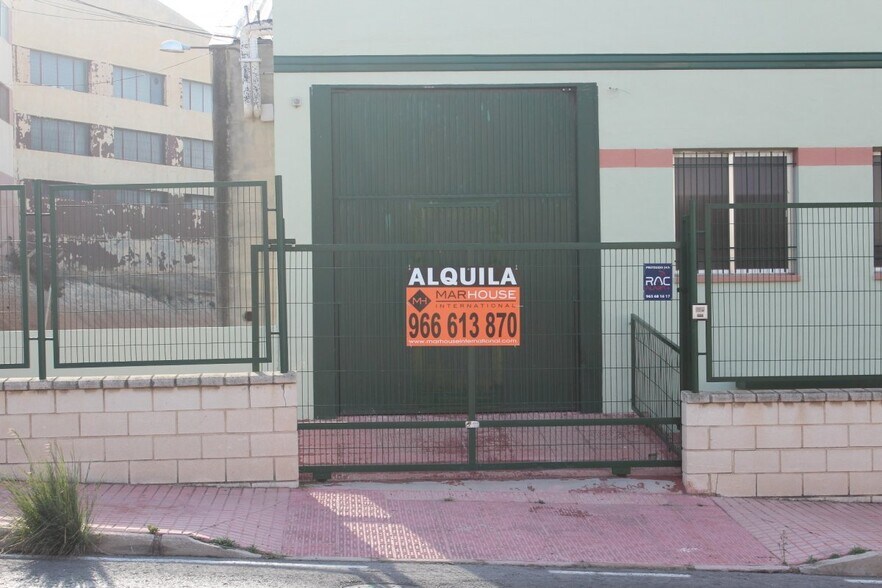 Industriel dans Elche, Alicante à louer - Photo du bâtiment - Image 2 de 14