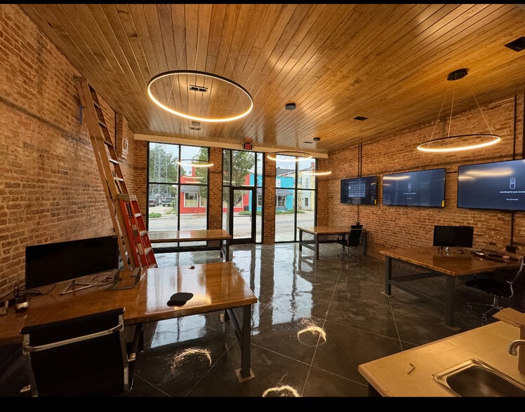 727 Middle St, Montevallo, AL for sale - Building Photo - Image 2 of 7