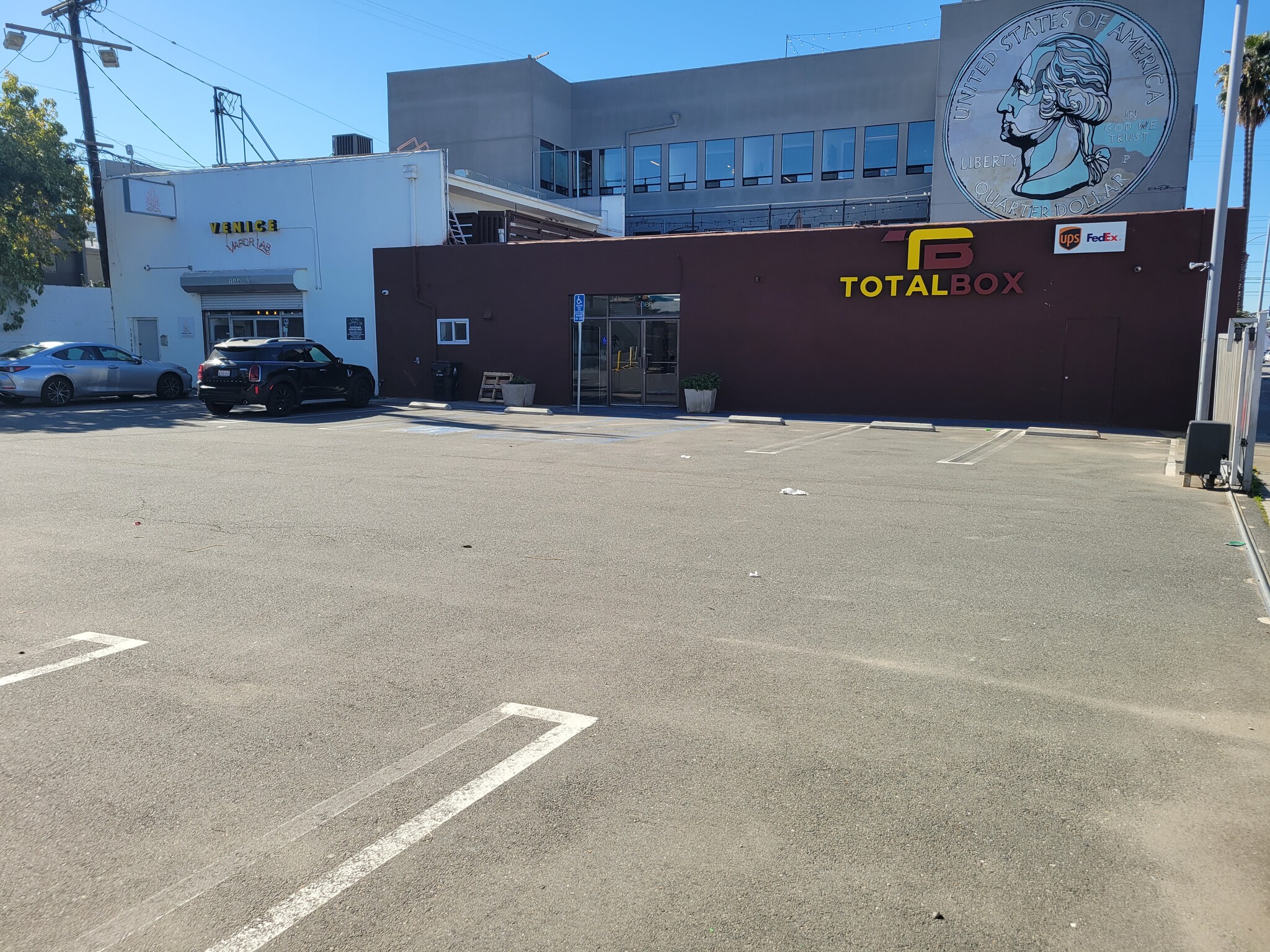 13456-13468 Washington Blvd, Marina Del Rey, CA for lease Building Photo- Image 1 of 4