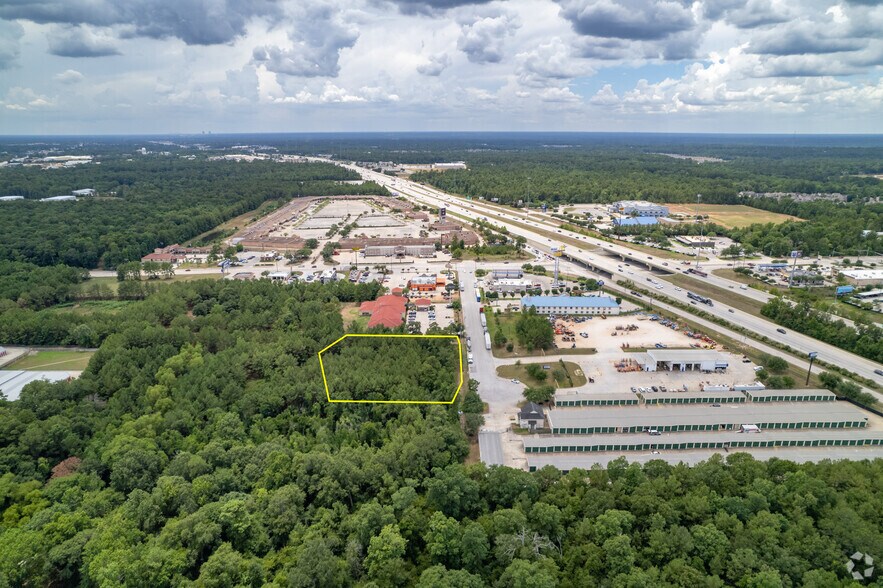 0 Sprayberry Ln, Conroe, TX for sale - Primary Photo - Image 2 of 9