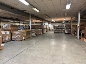 950 Jennings St, Bethlehem, PA for lease Building Photo- Image 2 of 3