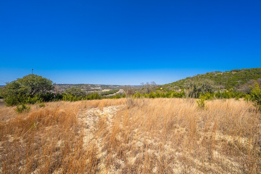 0000 Holdsworth Drive, Kerrville, TX à vendre - Photo du bâtiment - Image 2 de 14