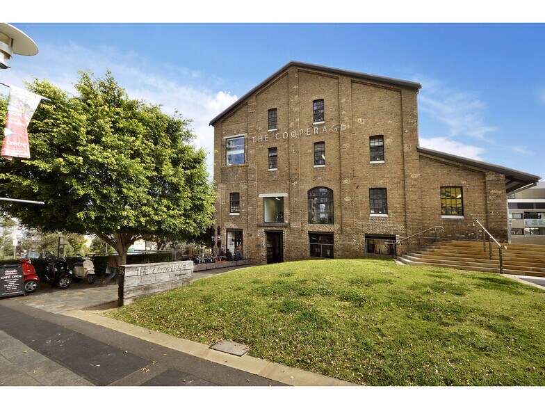 56 Bowman St, Pyrmont for sale - Building Photo - Image 1 of 6