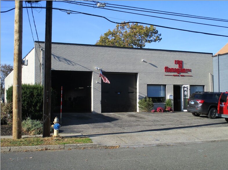 290 Post Rd, Fairfield, CT for sale - Building Photo - Image 1 of 1